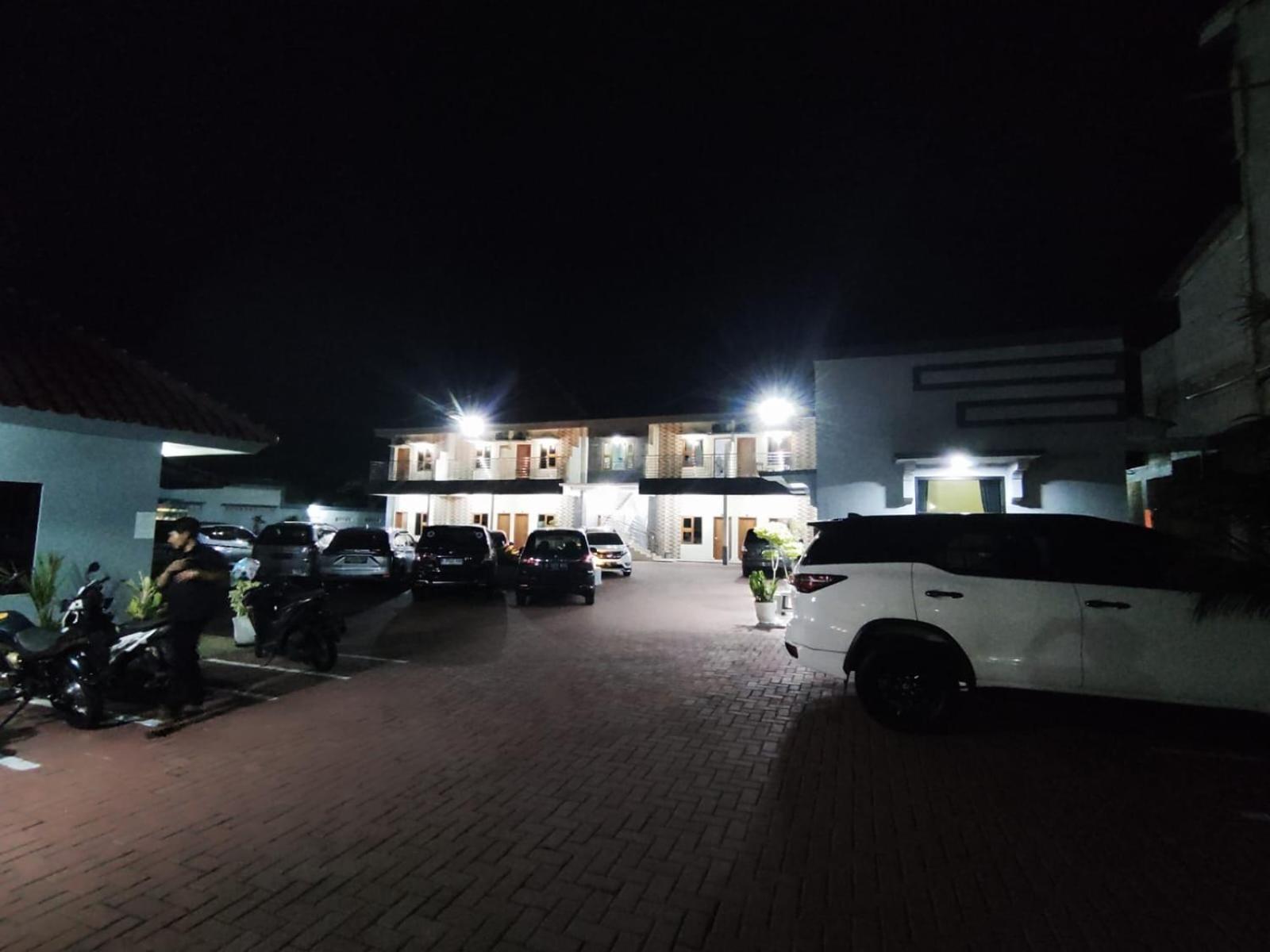 Hotel Cibening Purwakarta Ngoại thất bức ảnh