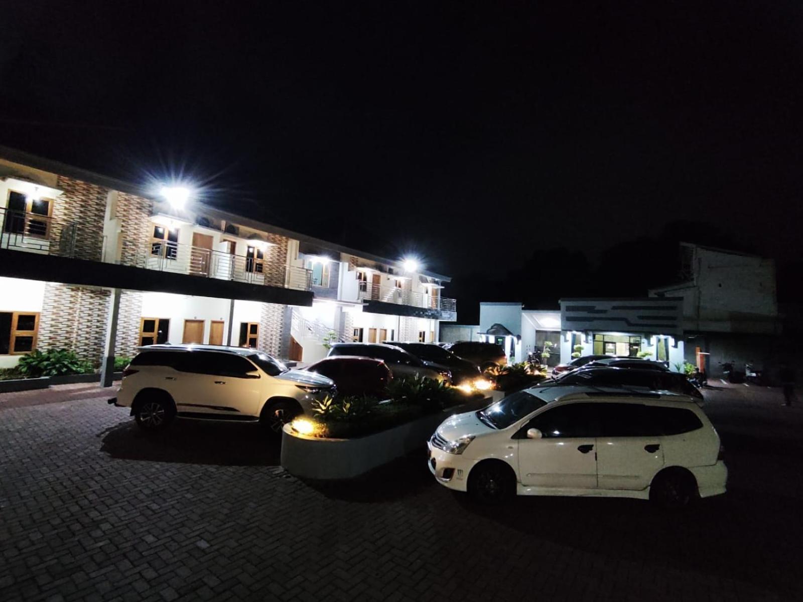 Hotel Cibening Purwakarta Ngoại thất bức ảnh