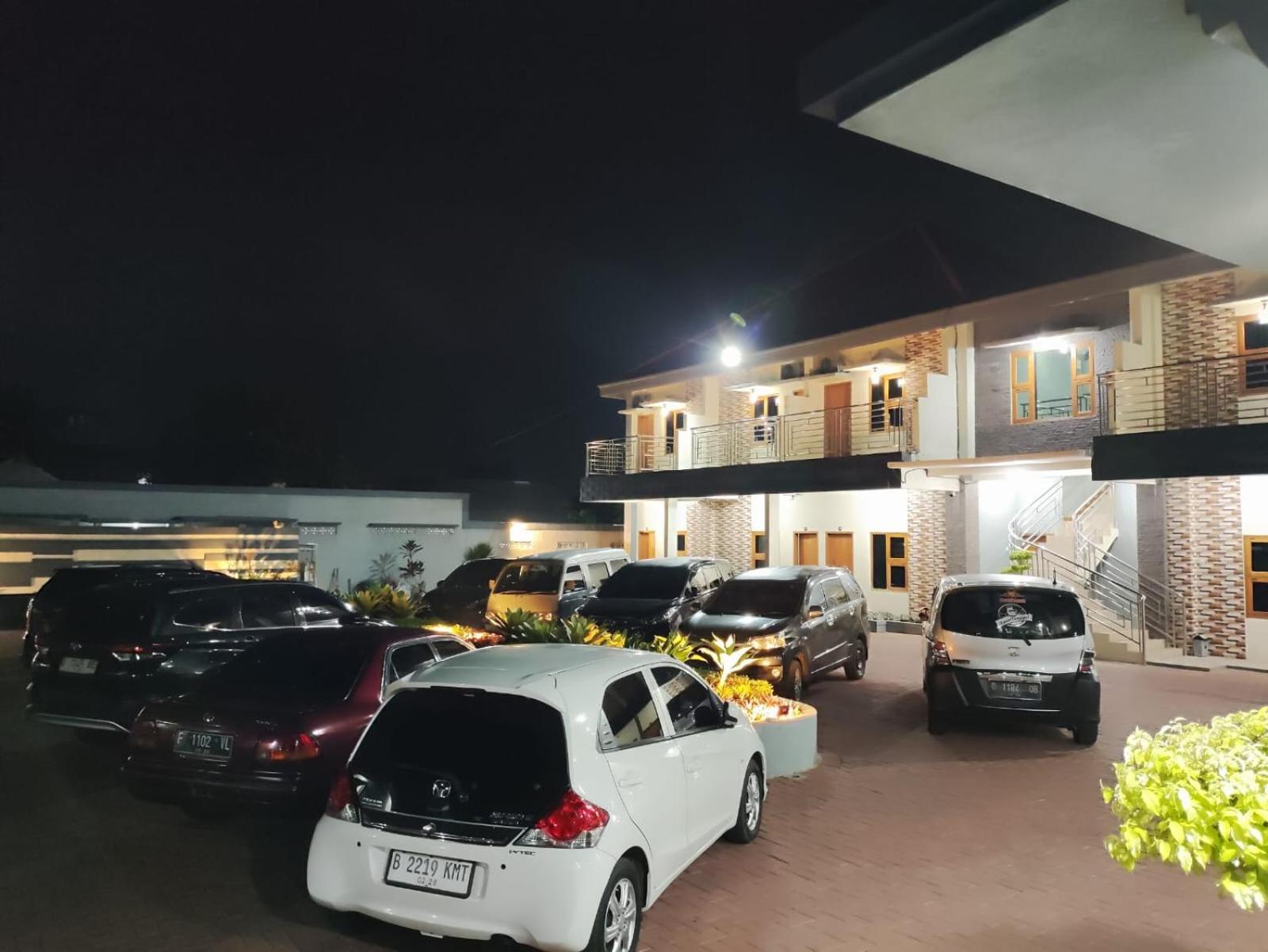 Hotel Cibening Purwakarta Ngoại thất bức ảnh