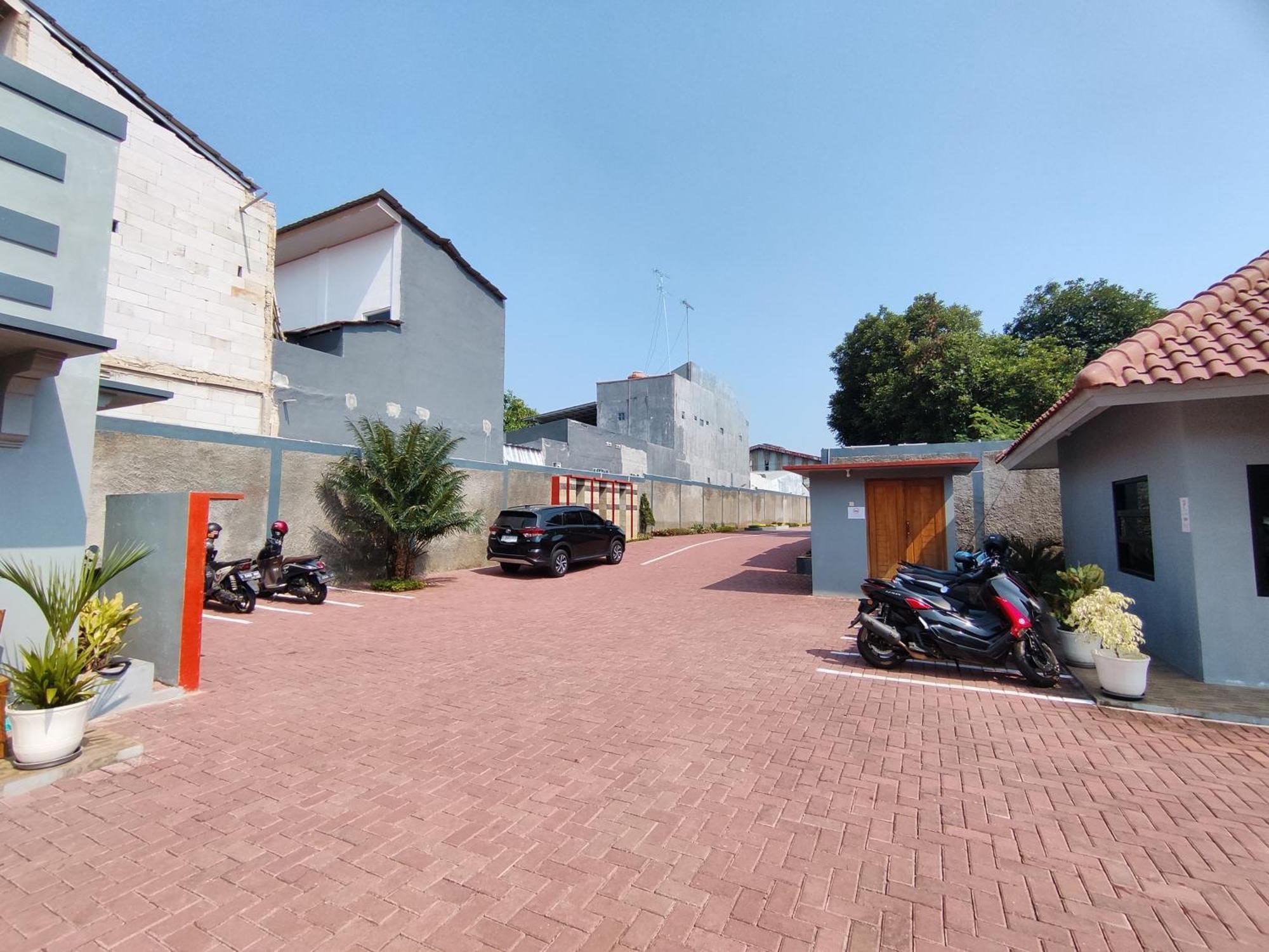 Hotel Cibening Purwakarta Ngoại thất bức ảnh