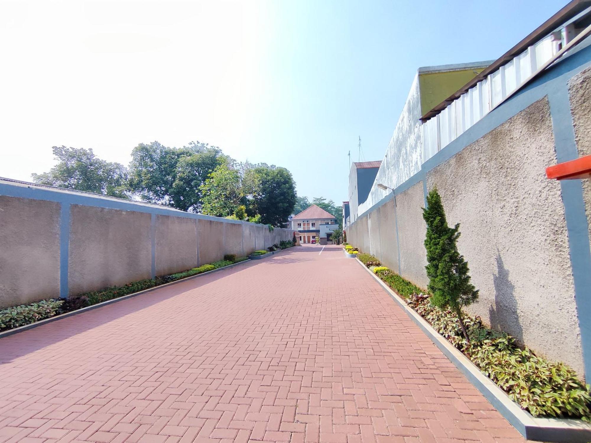 Hotel Cibening Purwakarta Ngoại thất bức ảnh