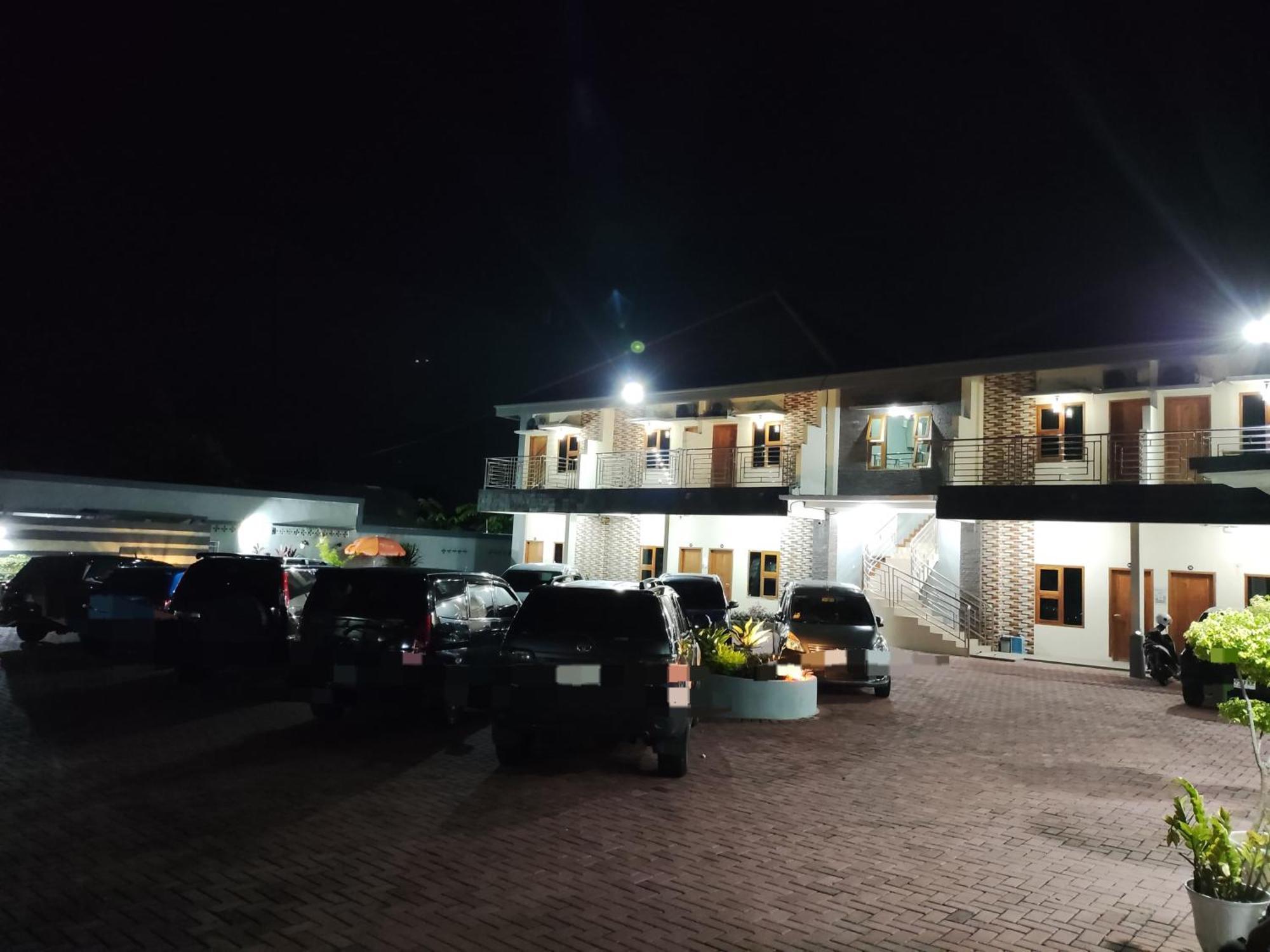 Hotel Cibening Purwakarta Ngoại thất bức ảnh
