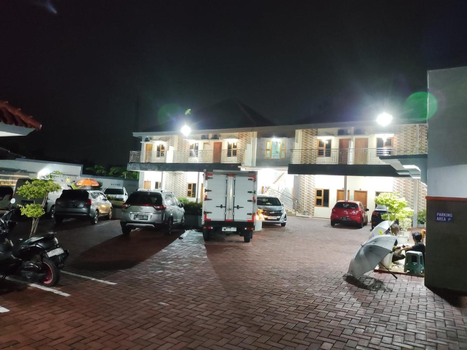 Hotel Cibening Purwakarta Ngoại thất bức ảnh